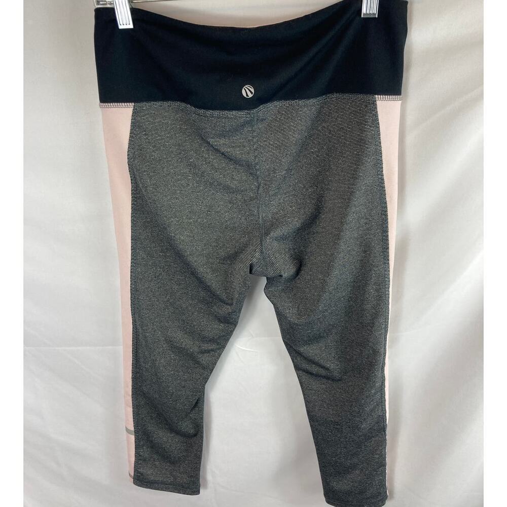 Marika Sport Grey Crop Leggings Size Medium - Picture 6 of 6